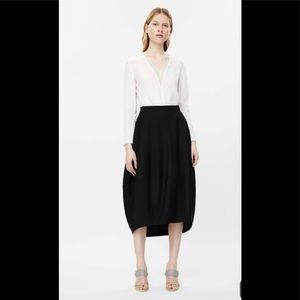 COS Lightweight Wool Cocoon Skirt
